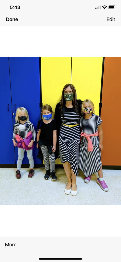 Girls rule ! Wear your stripes